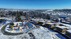 Snijeg, skliske ceste i nesreće usporavaju promet diljem Hrvatske