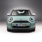 Ne brinite, novi MINI Cooper također dolazi s benzinskim motorima (foto: MINI)