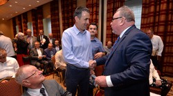 Moćni HDZ-ovac stoji iza gnjusnog napada na Kolakušića - njegov urednik napisao da su statisti glumili pristaše Prava i pravde na veličanstvenom skupu održanom na ZG Velesajmu