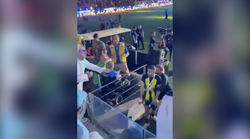 Bizarne scene iz Saudijske Arabije: Nakon finala saudijskog Superkupa nogometna zvijezda bičevana s tribina (VIDEO)