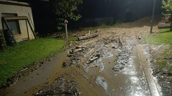 Imali smo sreće! Ispucalo se u Sloveniji, nevrijeme poharalo sjeveroistok, a najgore je bilo u Dravogradu, Solčavi, Lašku i Mozirju...