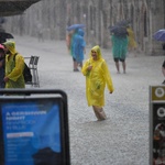 Veći dio Dalmacije je pod vodom, strašno je u Dubrovniku, Zadru, Makarskoj...: "Ne izlazite iz kuća!" (FOTO i VIDEO) (foto: Grgo Jelavic/Pixsell/Bobo)