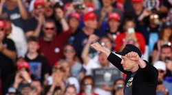 Kako izgubiti 15 milijardi dolara u jednoj večeri? Jednostavno, pitajte Elona Muska