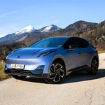 Prava poplava "kineza" i u Hrvatskoj! 37.990 eura za elektro auto od 4,5 metra. Stigao je Lynk & Co 02 – Drugi dio napadačke taktike (foto: Lynk & Co SEE,  Matjaž Gregorič)