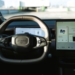 Prava poplava "kineza" i u Hrvatskoj! 37.990 eura za elektro auto od 4,5 metra. Stigao je Lynk & Co 02 – Drugi dio napadačke taktike (foto: Lynk & Co SEE,  Matjaž Gregorič)