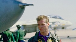 Preminuo je legendarni glumac koji se odlično snašao u ulozi jedne od najvećih rock zvijezda, a bio je i rado viđena zvijezda u filmovima Toma Cruisa