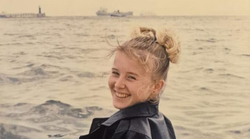 Prepoznajete li slatku djevojku sa fotografije? Danas je jedna od najuspješnijih zvijezda s prostora bivše Jugoslavije