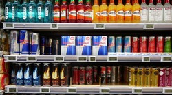 Oprezno s energetskim pićima: Daju ti krila, no teško uništavaju zube! Slučaj ovog čovjeka je šokantan, jer su mu uništeni zubi (toliko je platio nove)