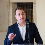 Desnica u Trogiru napada ljevičara Bilića, njih 3 protiv SDP-ovca koji je već 8 godina na čelu grada čija je jezgra na UNESCO popisu Svjetske baštine (foto: Ante Škrobica / FB / Trogirinfo)
