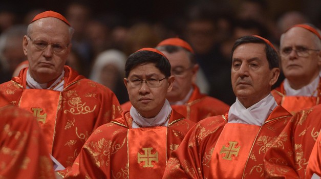 Cardinals celebrate Mass before entering conclave - VaticanCardinals Peter Erdo, Luis Antoni Tagle and Ruben Salazar Gomez celebrate Mass before entering conclave on March 12, 2013 at the Vatican. Cardinals prayed for unity and pledged allegiance to whoever will be the  next pope at a grandiose mass in St Peter's Basilica ahead of a conclave to elect a new leader for the Catholic world. Photo by Eric Vandeville/ABACAPRESS.COM  Vandeville Eric/PIXSELL