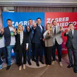Zagrepčanci ujedinjeni protiv niškorisnih! Možemo na aparatima - ZAGREB UNITED, HOLLYWOOD od političkog predstavljanja (foto: Start)