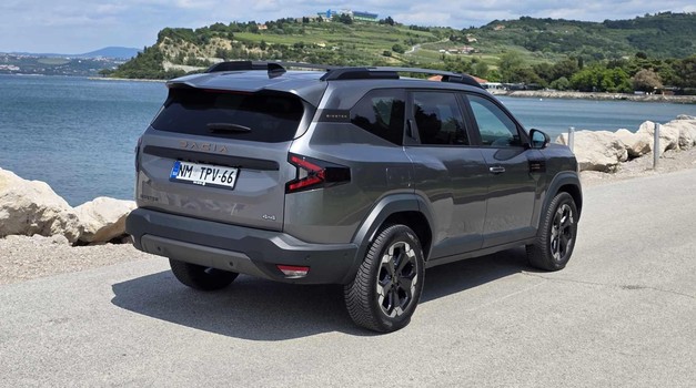 Big, bigger, The biggest  - The Bigster, nevjerojatno je dobro osvježenje koje stiže iz Rumunjske. Dacia ima ogromne ambicije s novim "up market modelom"!