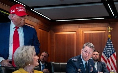 Trump:- RAT JE GOTOV!!! Okončan je 12 satni sukob Izraela i Irana!!! Bog blagoslovio Izrael i Iran, Bog blagoslovio Bliski istok, Bog blagoslovio Sjedinjene Američke Države i BOG BLAGOSLOVIO SVIJET!