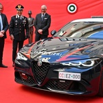 Talijanski karabinjeri u službu regrutirali dva nova superautomobila (foto: Stellantis)
