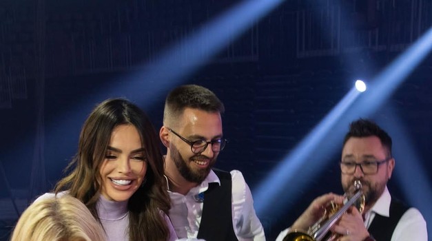 Severina: - Nema ništa gore nago kad Vam oduzmu dijete! Dijana, 400 km istočno od Zagreba i dalje traži istinu i pravdu, podržimo sve roditelje koji su ostali bez djeteta