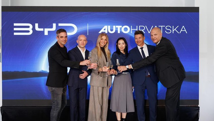 Kinezi svakog dana u svakom pogledu sve više napreduju u Hrvatskoj - otvoren prekrasan BYD salon u Splitu