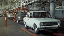 U Rusiji još uvijek postoji tri milijuna prastarih automobila iz olovnih komunističkih vremena, ima ih dosta i u nas