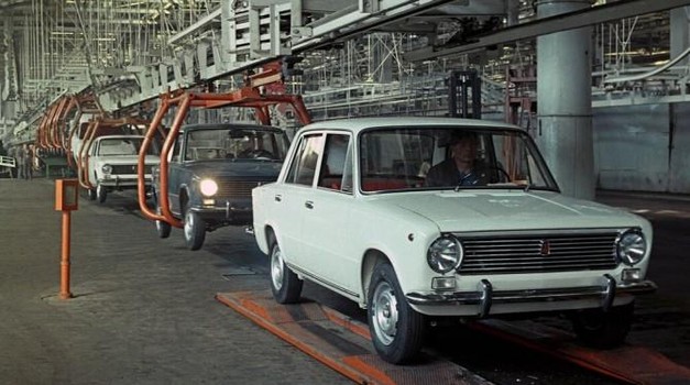 U Rusiji još uvijek postoji tri milijuna prastarih automobila iz olovnih komunističkih vremena, ima ih dosta i u nas