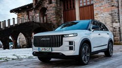 Test: Jaecoo 7 SHS - Tisti zanimiv SUV iz jumbo plakatov