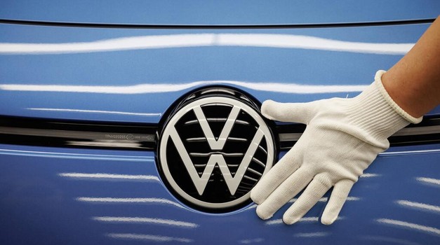 VW ukida čak 50.000 radnih mjesta, a glavni su razlog Kinezi koji sve više kupuju svoje, a sve manje EU aute!
