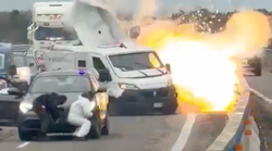 Drama u Italiji na Autostradi: kriminalci digli u zrak oklopni Fiat Ducato usred bijela dana, na prometnoj autocesti (VIDEO)