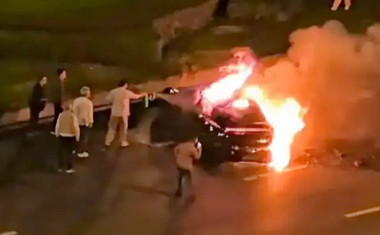 Još jedna smrt jer se vrata nisu mogla otvoriti! Epilog incidenta s Xiaomijem, poznato je zašto je vozač poginuo u zapaljenom automobilu