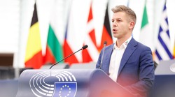 Péter Magyar u Bruxellesu traži brzu deblokadu sredstava Europske unije za Mađarsku