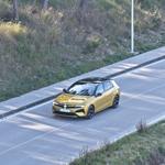 Prvi kilometri u HR! Astra u Dalmaciji u potrazi za zlatnim vremenima i kultnim statusom - prvo samo za odabrane svjetske novinare, a dizeli od 27.400 eura spremni već od sutra i za hrvatske kupce (foto: Start)