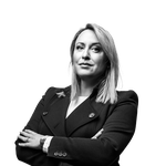 Josip Dabro travničku je diplomu nostrificirao, aljkavi Tomašević svoju englesku nije, jer očito mu ne treba da bi vladao Zagrebom! Unosnija mu je ona koja se izvaljala u blatu (foto: dina dogan)