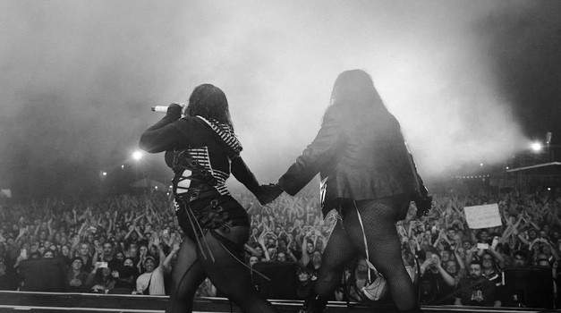 Ova poznata pjevačica, koja je oduševljavala svojom vitkom figurom, sada je meta ismijavanja zbog brojnih kilograma viška