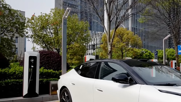 Kineski rat ultrabrzog punjenja se zahuktava. Na vrhu je novi brend - ali... (VIDEO), od 10 do 70 % napunjenosti za 4 min i 22 sek