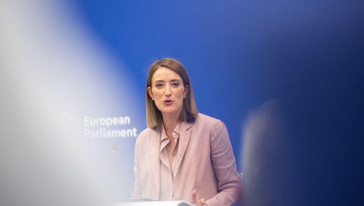 Europska komisija: ‘Neovisno novinarstvo je kralježnica društva’ - Komisija poručuje uoči Svjetskog dana medija: -  bez slobodnog tiska nema demokracije