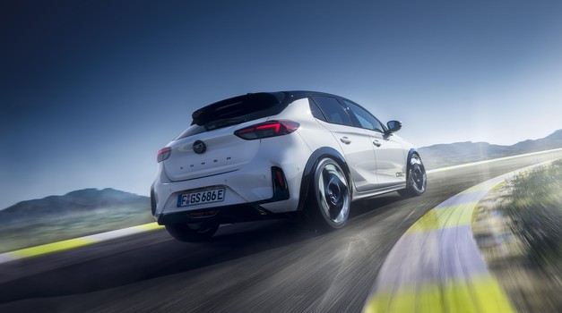 Opelov najbrži serijski model do sada - električna Corsa GSE s 281 KS - „hot-hatch“ koji vraća staru strast i slavu
