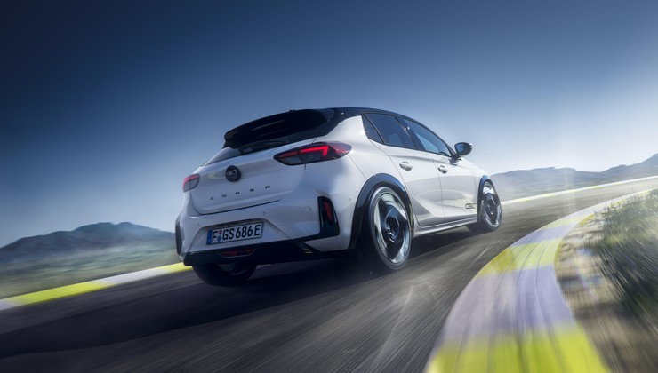 Opelov najbrži serijski model do sada - električna Corsa GSE s 281 KS - „hot-hatch“ koji vraća staru strast i slavu