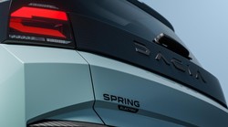 Na kraju proljeća ukazao se novi Spring, ime mu je isto sve ostalo totalno drukčije - osim cijene, i dalje će biti najjeftiniji EU auto na struju