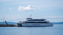 Jeleni treba samo 4 sata za novu liniju Zadar - Ancona, Jadrolinija s katamaranom povezuje na najbrži način dvije obale Jadrana
