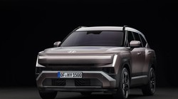 Novi Hyundai Tucson je tu i nema struju! Narastao je, dobio 292 KS, napravio nešto što konkurenti masovno napuštaju - ubacio hibrid i zaslon do 17 inča